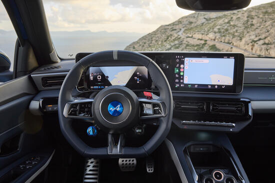ALPINE A290: NEUE ONE-PEDAL-FUNKTION FÜR MEHR KOMFORT ALPINE A290: NEUE ONE-PEDAL-FUNKTION FÜR MEHR KOMFORT