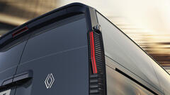 DER NEUE RENAULT TRAFIC E-TECH ELECTRIC:  SERIENDEBÜT AUF DER SOLUTRANS 2025