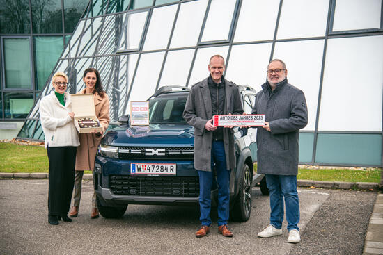 DACIA BIGSTER VON LESERN DER NÖN UND BVZ ZUM FAMILIENFREUNDLICHSTEN AUTO DES JAHRES GEWÄHLT