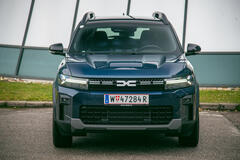 DACIA BIGSTER VON LESERN DER NÖN UND BVZ ZUM FAMILIENFREUNDLICHSTEN AUTO DES JAHRES GEWÄHLT