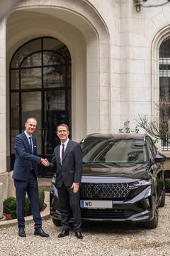 Renault Espace Französische Botschaft