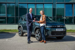 DACIA BIGSTER GEWINNT "FLEET CAR OF THE YEAR 2026" IN DER KATEGORIE KOMPAKT-SUV