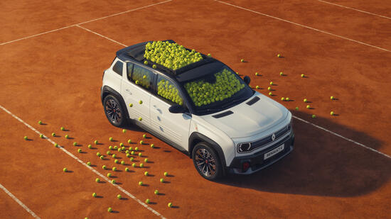 PREMIERE BEI DEN FRENCH OPEN: ROLAND-GARROS-SONDEREDITION DES RENAULT 4