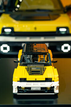 RENAULT UNTERSTÜTZT LEGO-VERSION DES RENAULT 5 TURBO 3E