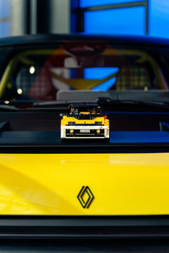 RENAULT UNTERSTÜTZT LEGO-VERSION DES RENAULT 5 TURBO 3E