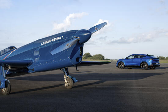 LEGENDÄRE RENAULT CAUDRON C.460 RAFALE ERHEBT SICH ERNEUT IN DIE LÜFTE