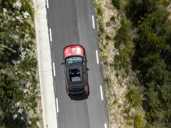 Renault 4 E-Tech Electric Techno Plein Sud in Karmesin-Rot