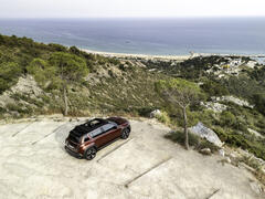 Renault 4 E-Tech Electric Techno Plein Sud in Karmesin-Rot