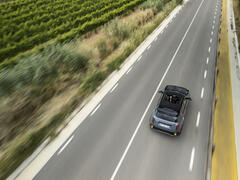 Renault 4 E-Tech Electric Iconic Plein Sud in Urban-Grey
