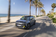 Renault 4 E-Tech Electric Iconic Plein Sud in Urban-Grey
