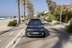 Renault 4 E-Tech Electric Iconic Plein Sud in Urban-Grey