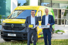 RENAULT ÖSTERREICH LIEFERT NEUE ELEKTRISCHE NUTZFAHRZEUGE AN DIE ÖSTERREICHISCHE POST