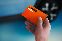 MOBILIZE CHARGE PASS: EUROPAS LADENETZWERK NUTZEN UND VON STARKEN SOMMERAKTIONEN PROFITIEREN