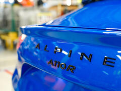 MEHR ALS 35.000 ALPINE A110 IM FRANZÖSISCHEN DIEPPE PRODUZIERT