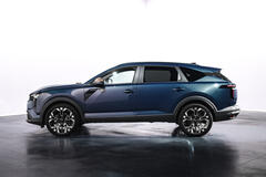 DER NEUE DACIA STRIKER: DAS BESTE AUS DREI WELTEN IM LIFESTYLE-KOMBI