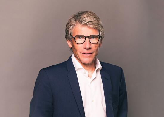 JEAN-PIERRE DIERNAZ ZUM VICE PRESIDENT GLOBAL MARKETING RENAULT BRAND UND CHIEF BRANDING OFFICER FÜR ALLE MARKEN ERNANNT