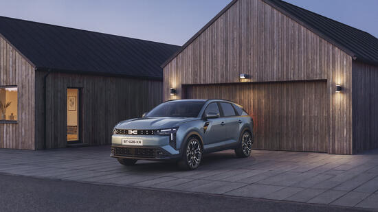PÜNKTLICH ZUR DACIA STRIKER TRAILER-TOUR: BESTELLSTART UND PREISE AB 26.990 EURO